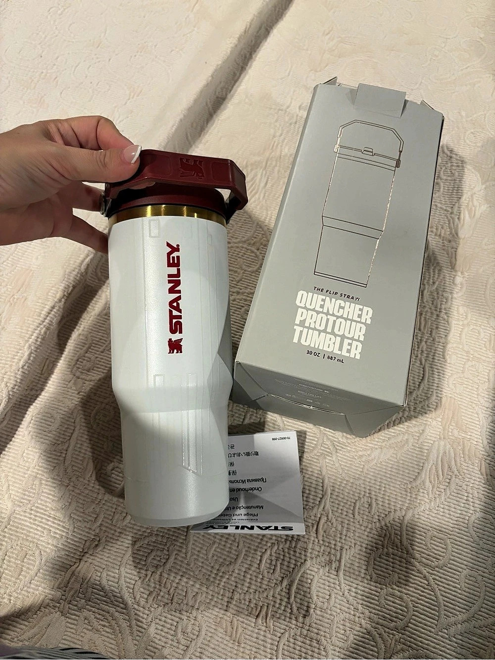 Stanley 1913 x Arsenal Quencher ProTour Flip Straw Tumbler 30oz White & Red